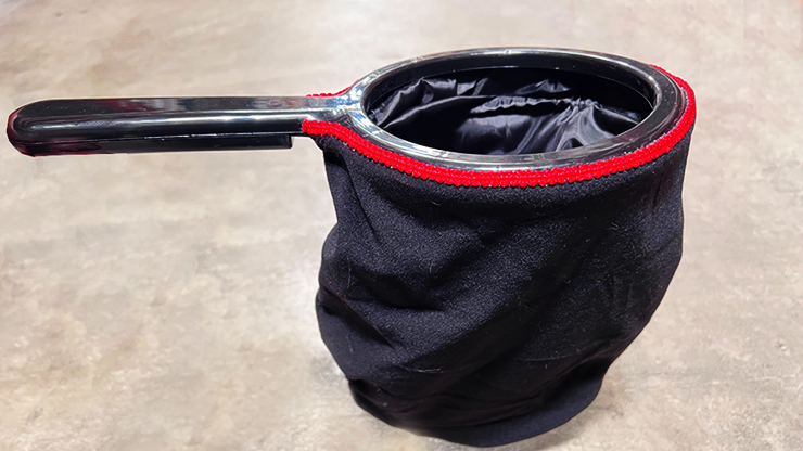 Change Bag Velvet REPEAT WITH ZIPPER (Black) by Bazar de Magia – Tricks - magic tricks