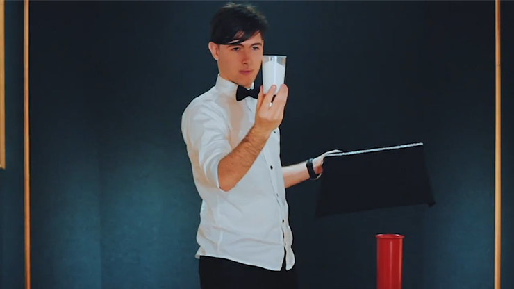 Vanishing Glass of Milk PRO (Gimmicks and Online Instructions) by Bazar de Magia – Trick - magic tricks