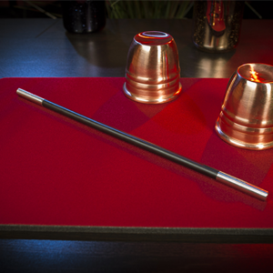 Deluxe Close-Up Pad 11X16 (Red) by Murphy’s Magic Supplies – Trick - magic tricks