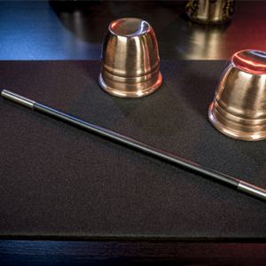 Economy Close-Up Pad 11X16 (Black) by Murphy’s Magic Supplies – Trick - magic tricks