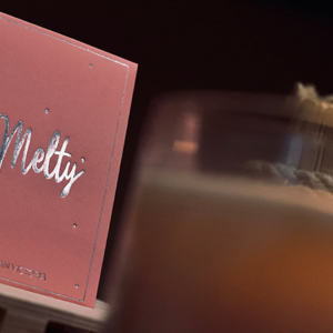 MELTY RED (Gimmick and Online Instructions) by Jordan Victoria – Trick - magic tricks