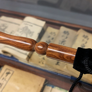 Wooden wand PRO (Bold Brown) by Harry He & Bacon Magic – Trick - magic tricks