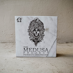 The Medusa Project Red (Gimmicks and Online Instructions) by Perseus Arkomanis – Trick - magic tricks