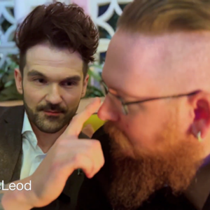 Loops Legends (Gimmicks and Online Instructions) by Yigal Mesika – Trick - magic tricks