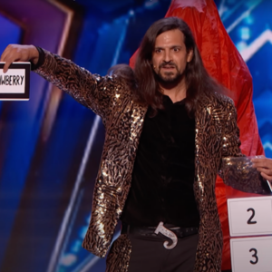 PRESTIGE 2.0 DRY ERASE by Sergey Koller & Hide- Trick - magic tricks