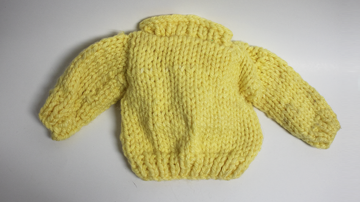 The Uncanny Yarn (Yellow) by Steve Hart - magic tricks