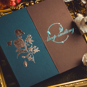 Keep Smiling Playing Cards Collector’s Set - magic tricks