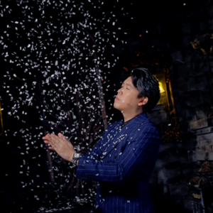 Invisible Snow by Bond Lee and MS Magic - magic tricks