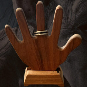 Hand of Gollum - magic tricks