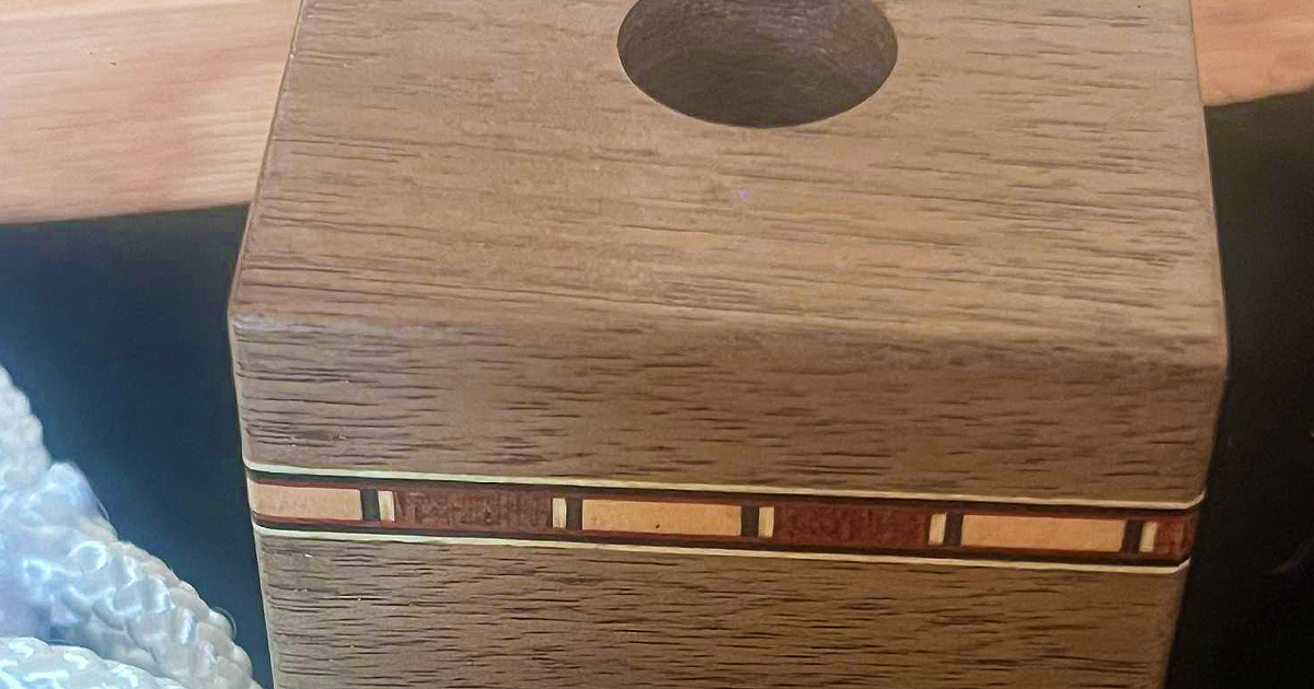 The Block & Cord - magic tricks