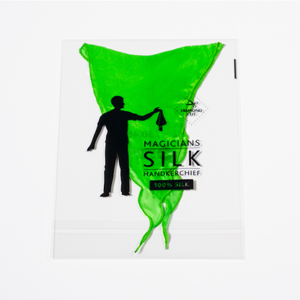 PRO SILK DIAMOND CUT GREEN 6″ by Murphy’s Magic - magic tricks